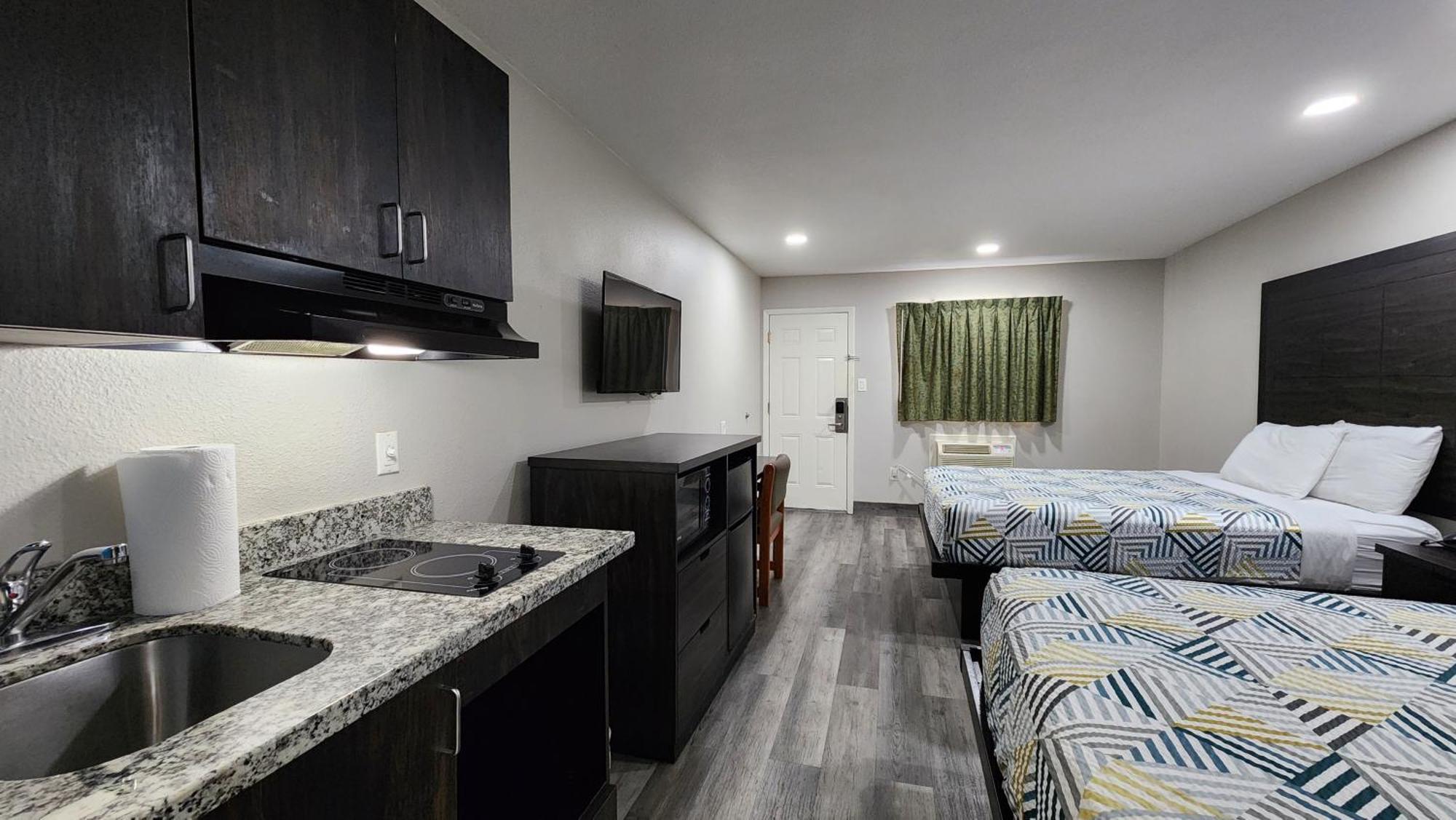 Scottish Inn & Suites Wharton Luaran gambar