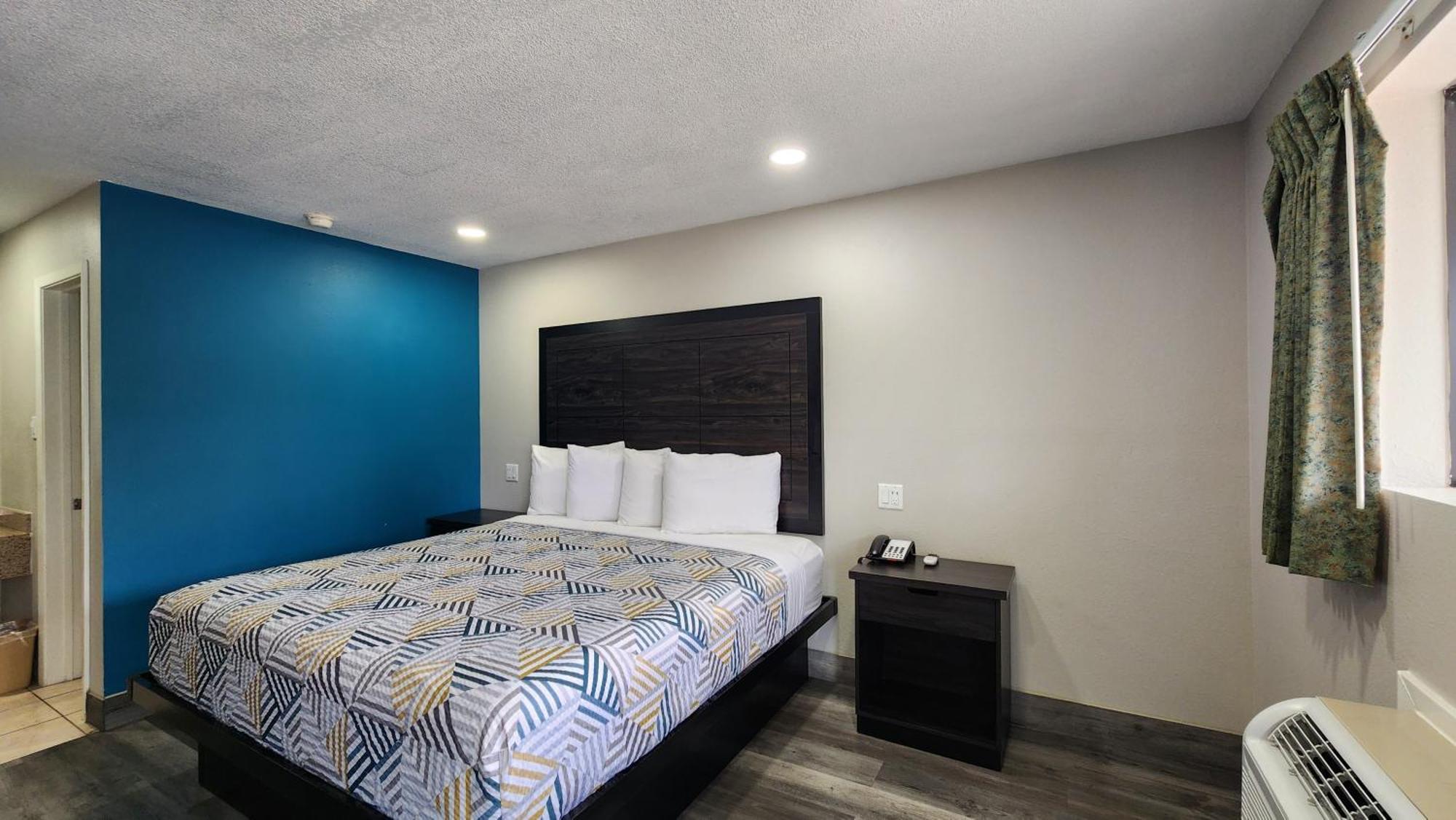 Scottish Inn & Suites Wharton Luaran gambar